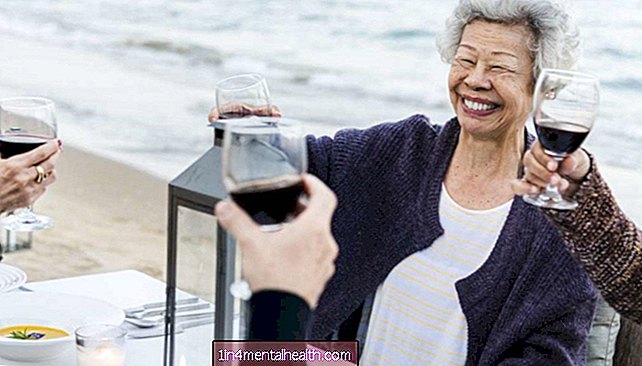 Minum minuman keras mempengaruhi 1 dari 10 orang dewasa yang lebih tua di AS