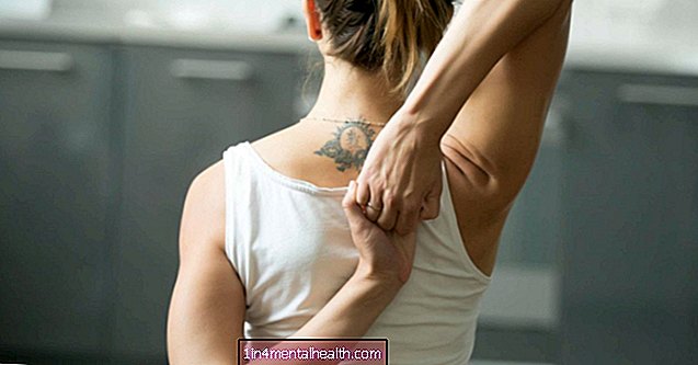Topp 10 strekker seg for skuldertetthet - ryggsmerte