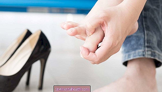 Blistre medzi prstami na nohách: Príčiny a liečba - hryzenie a uštipnutie