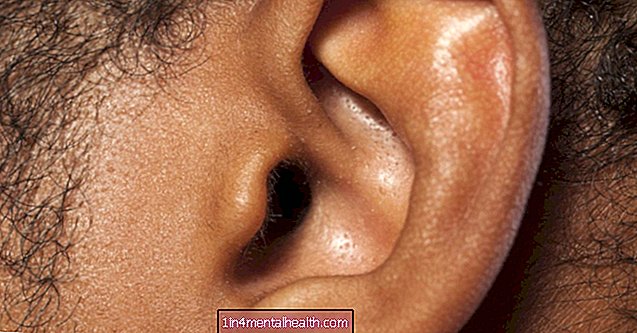 Jak dostat chybu z ucha - kousnutí a bodnutí