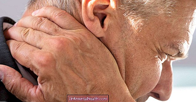 Kas yra cervikogeninis galvos skausmas? - kūno skausmai