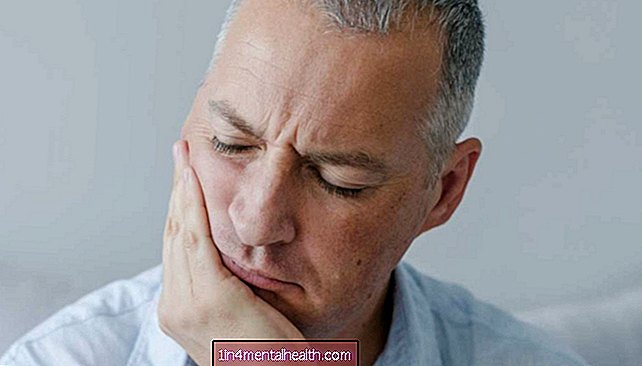 Як ревматоїдний артрит може вплинути на щелепу? - стоматологія