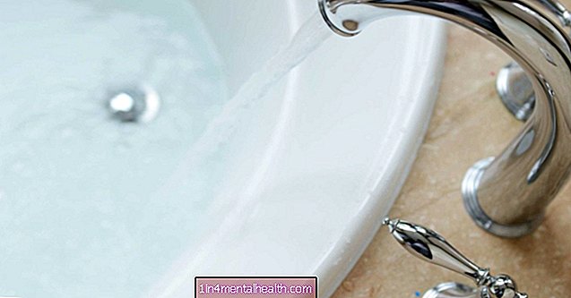 Могат ли избелващите вани да помогнат за лечение на екзема?