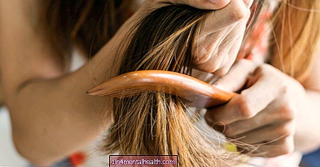 Spargerea părului: 10 cauze și modalități de reparare
