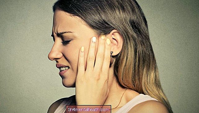 Cara merawat dan mencegah tusukan telinga yang dijangkiti