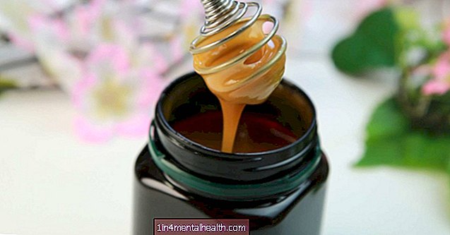 Jak používat Manuka med na akné