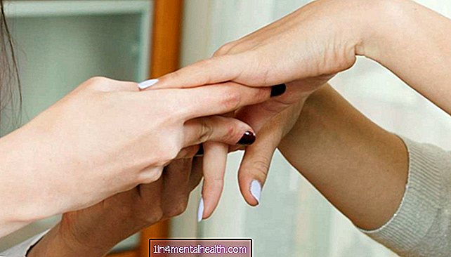 дерматология - Что нужно знать о черной линии на ногте