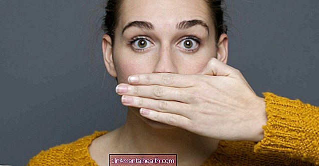 Неприятный запах изо рта может быть связан с ошибкой метаболизма