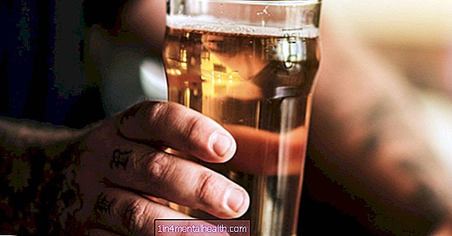 ¿Cómo afecta el alcohol a la enfermedad de Crohn? - síndrome del intestino irritable