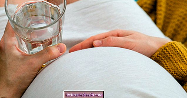 ¿Puede la deshidratación afectar el embarazo?