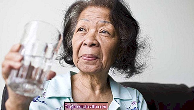 Mylné predstavy môžu u starších dospelých viesť k dehydratácii