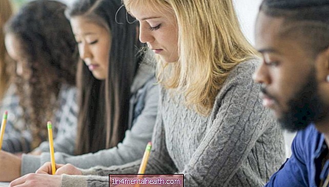 Tự ái có thể cải thiện thành tích học tập ở thanh thiếu niên