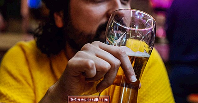 Kolitis ulseratif: Adakah minum alkohol menjadikannya lebih teruk?